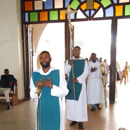 Benson Okonkwo honoured by the catholic diocese in Enugu